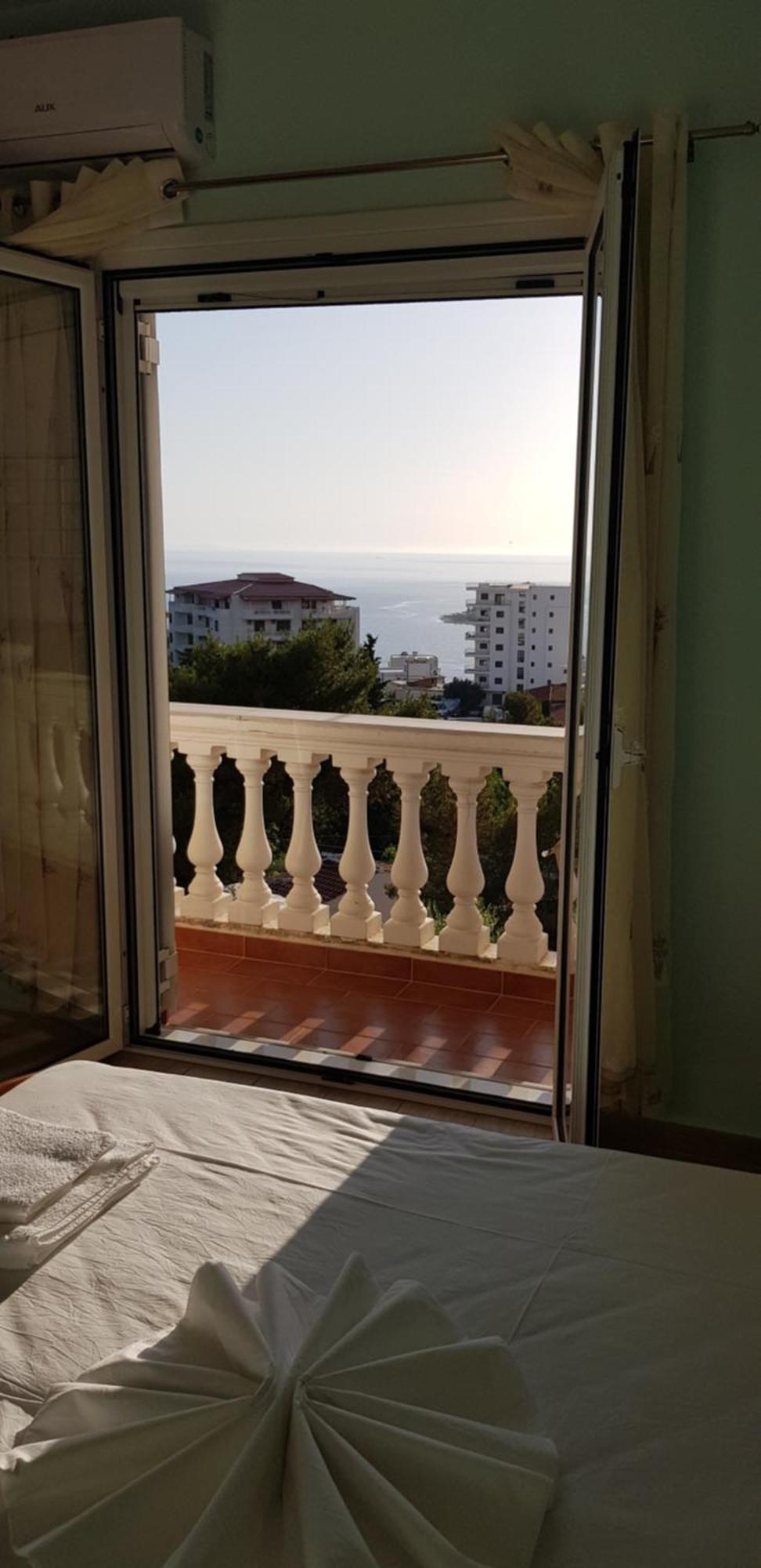 Stunning Sea View Apartments Sarandë Cameră foto