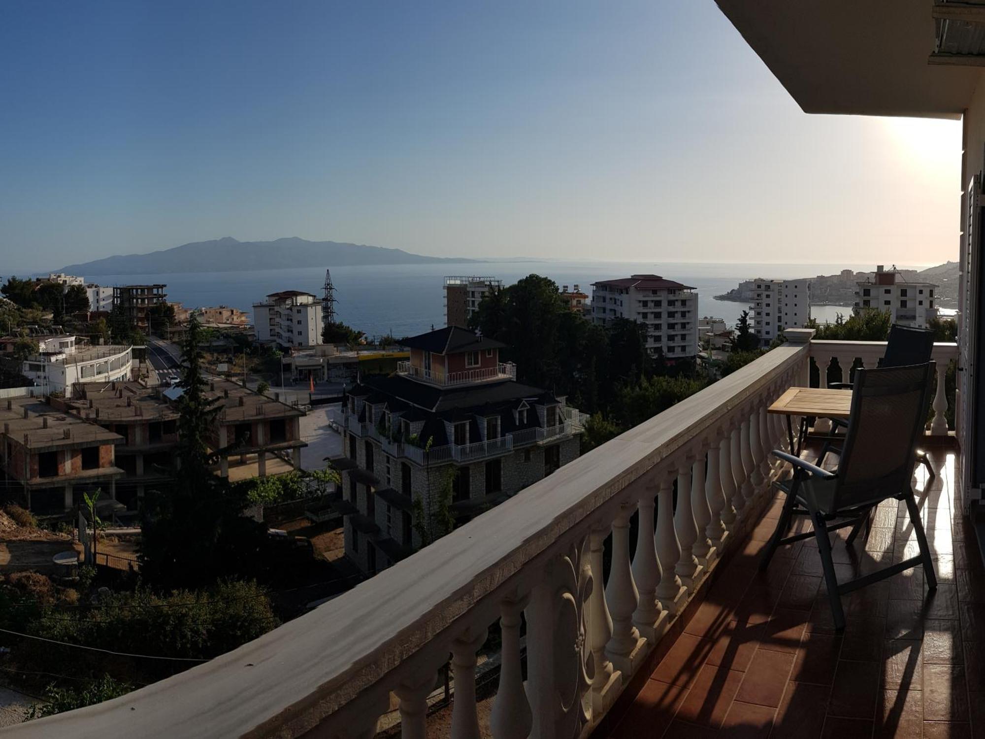 Stunning Sea View Apartments Sarandë Cameră foto